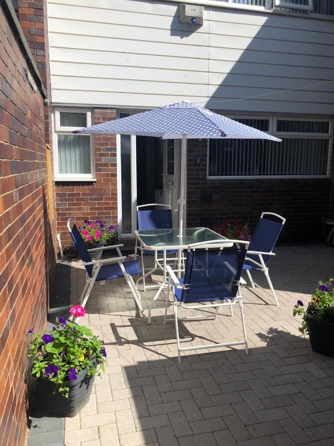 Sunderland Self Catering 4 - City Centre Townhouse With Free Parking Villa Exterior photo